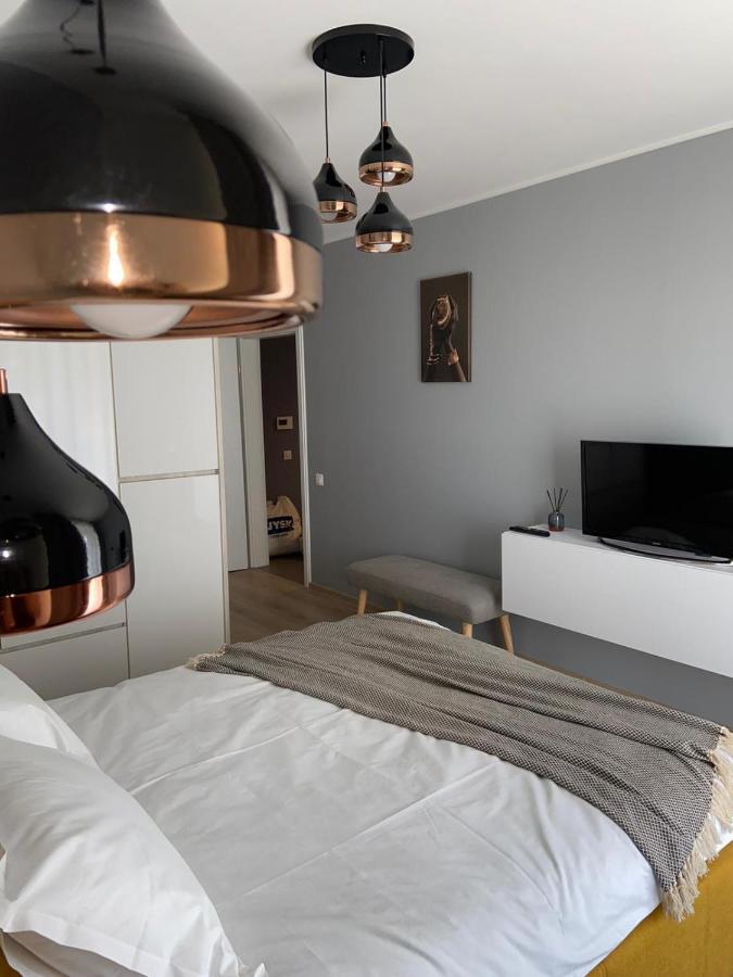 Qualis Apartament บราชอฟ ภายนอก รูปภาพ
