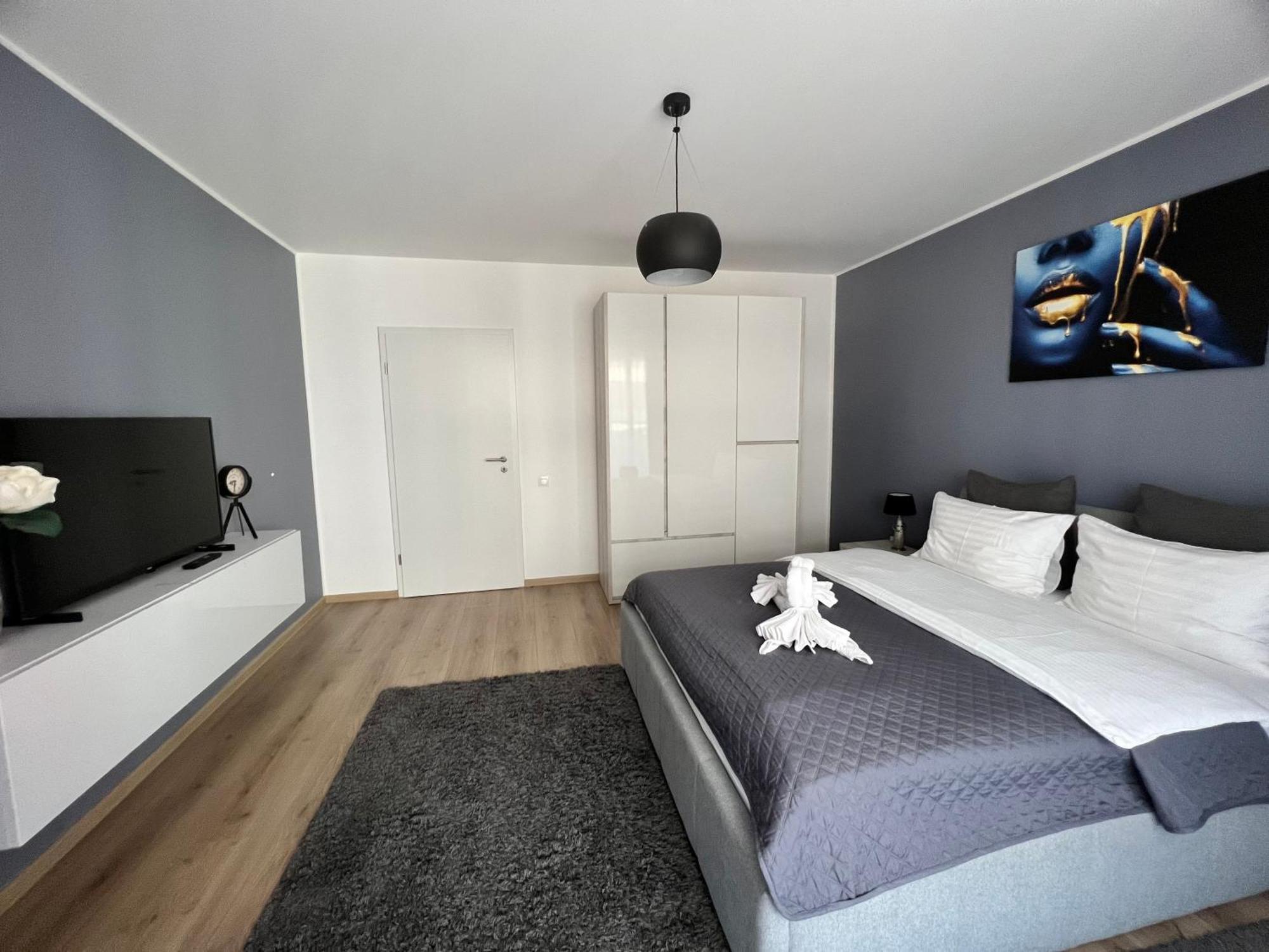 Qualis Apartament บราชอฟ ภายนอก รูปภาพ